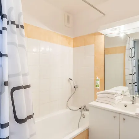Aparthotel Residhotel Mayflower Le Grau-du-Roi