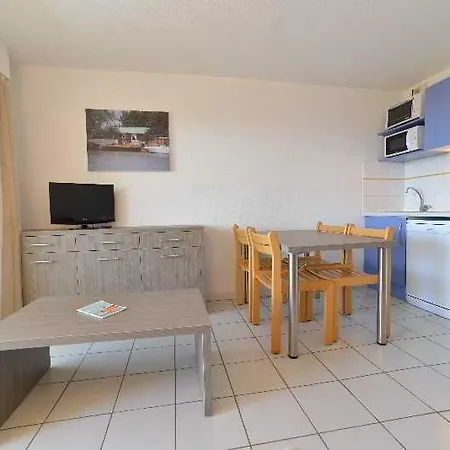 Residhotel Mayflower Le Grau-du-Roi