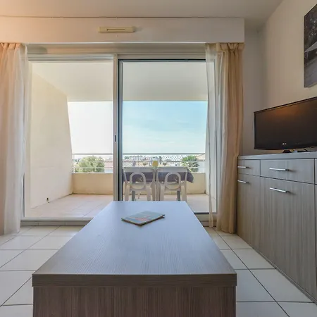 Residhotel Mayflower 3*