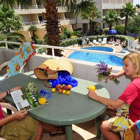 Residhotel Mayflower Aparthotel 3*