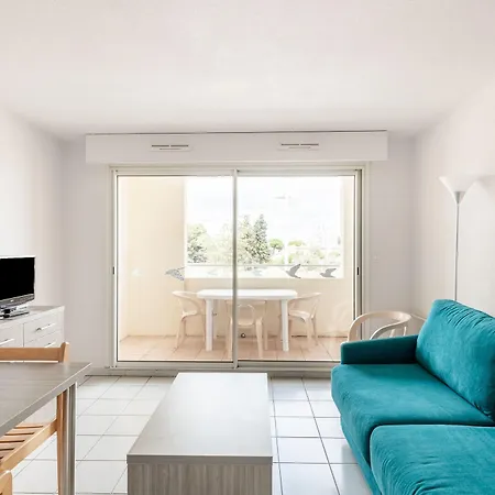 מלון דירות Residhotel Mayflower