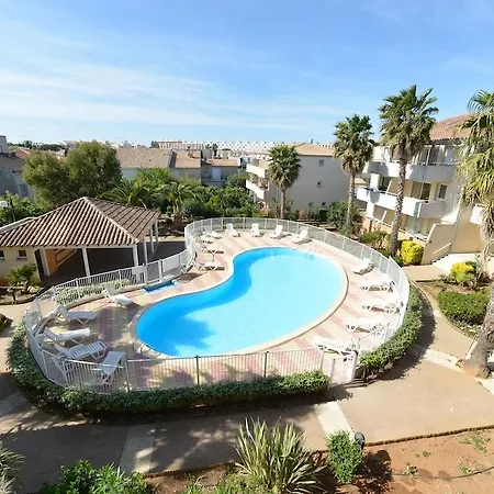 Residhotel Mayflower מלון דירות