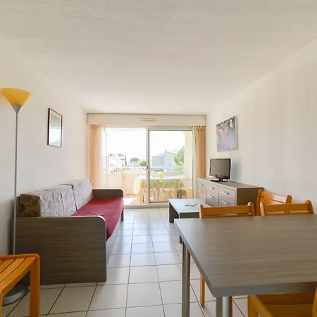 Апарт-отель Residhotel Mayflower 3*