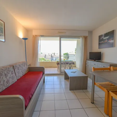 Residhotel Mayflower Апарт-отель