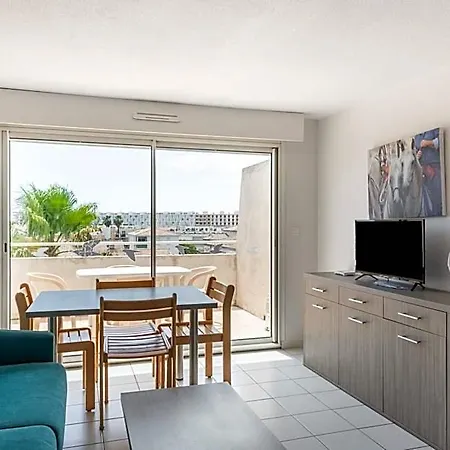 Апарт-отель Residhotel Mayflower 3*
