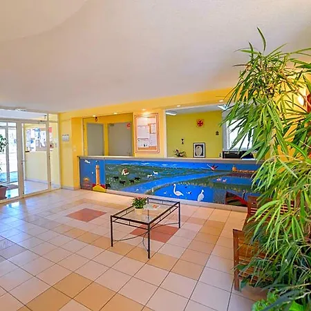 Residhotel Mayflower Ξενοδοχείο με διαμερίσματα Le Grau-du-Roi