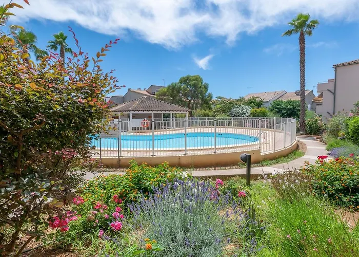 Residhotel Mayflower 3* Le Grau-du-Roi